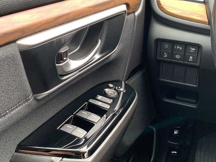 Honda CR-V 2.0 HYBRID 2WD Elegance NAVI PDC Kamera