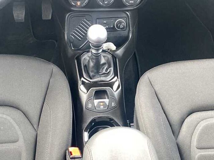 Jeep Renegade Limited FWD