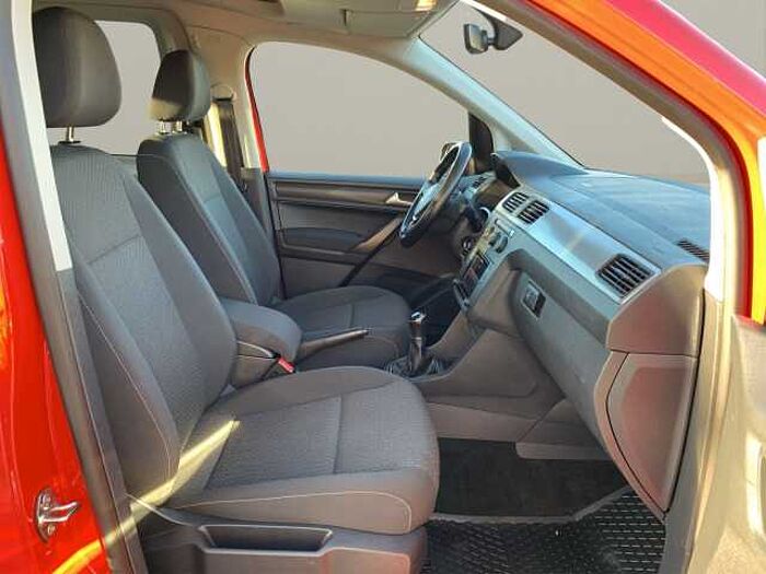 Volkswagen Caddy 1.4 TSI Trendline BMT Winterräder AHK