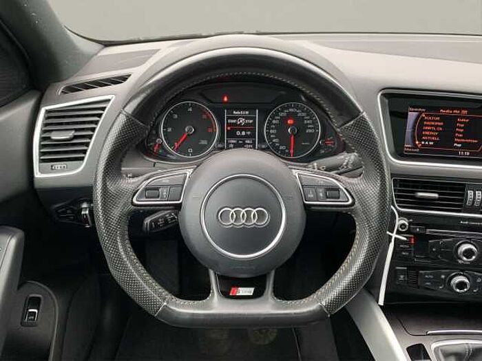 Audi Q5 2.0 TDI 140 kW quattro S line Sport AHK PANO