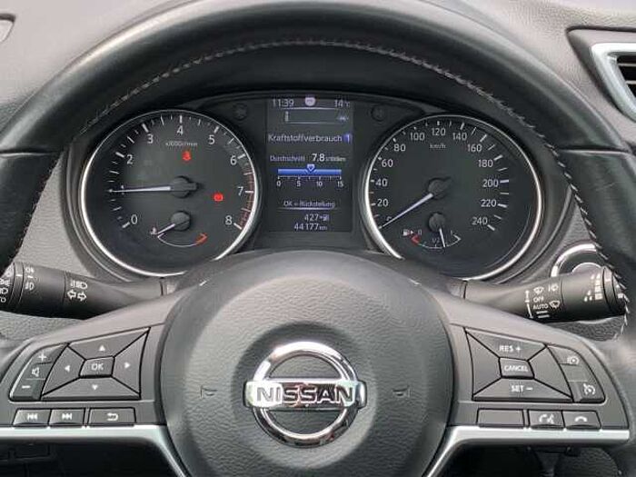 Nissan Qashqai 1.6 DIG-T N-Connecta 4x2 AHK