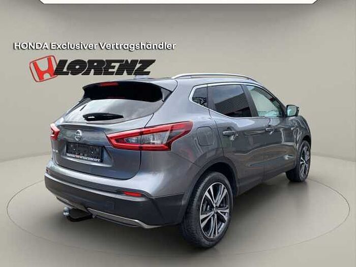 Nissan Qashqai 1.6 DIG-T N-Connecta 4x2 AHK