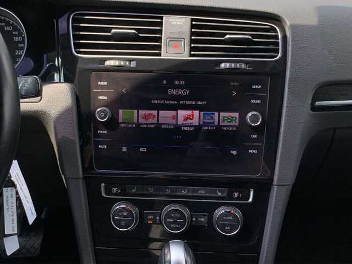 Volkswagen Golf VII Variant 1.5 TSI Highline AHK schwenkbar