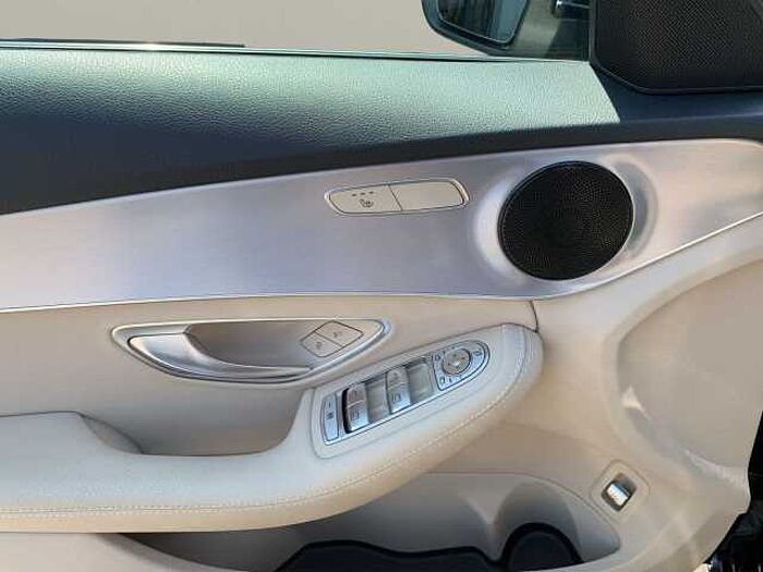 Mercedes-Benz C 180 T Avantgarde LEDER NAVI LED GARANTIE