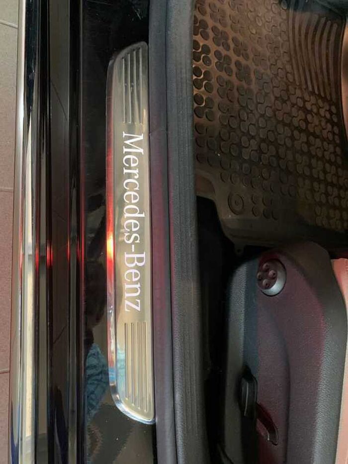 Mercedes-Benz C 180 T Avantgarde LEDER NAVI LED GARANTIE