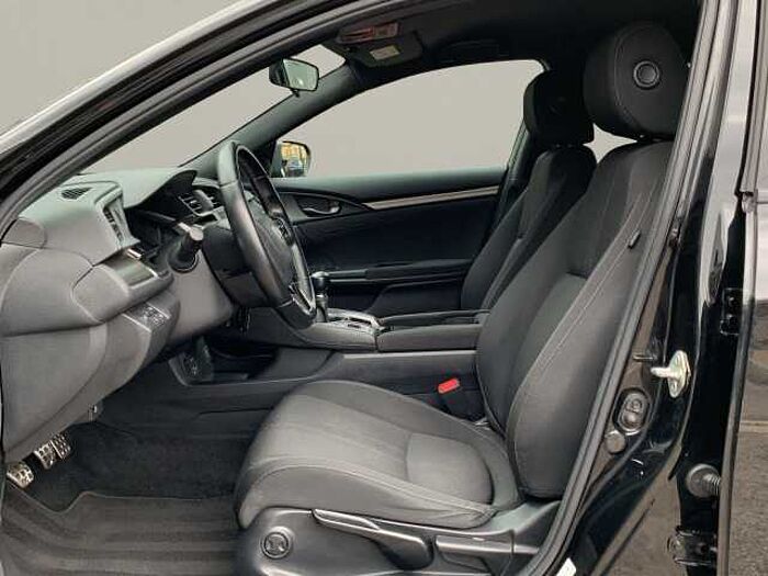 Honda Civic 1.6 i-DTEC Elegance NAVI ACC SITZHEIZ M&S