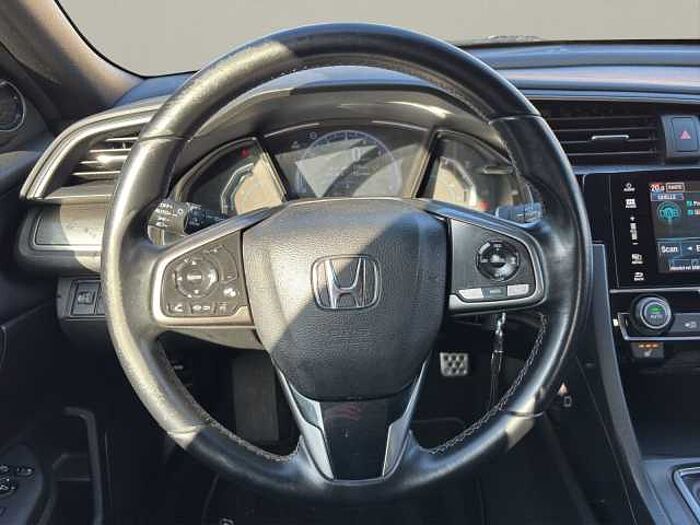 Honda Civic 1.0 Turbo Elegance Winterräder